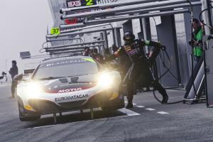 McLaren MP4-12C GT3 Nogaro 2012 года